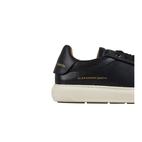 Sneakers Uomo Soho, con tomaia in pelle monocolore, con lacci frontali